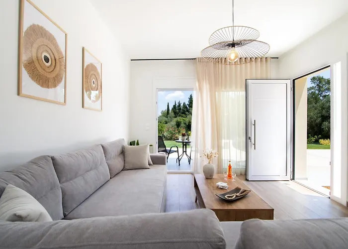 Venetis Family House