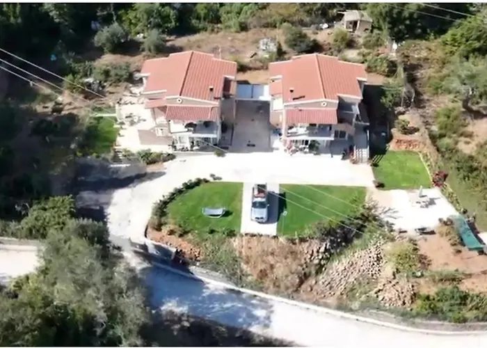 Venetis Family House *