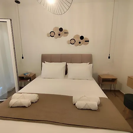 Venetis Family House *